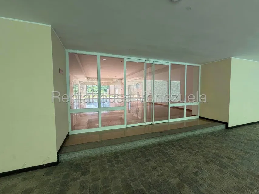Apartamento (1 Nivel) en Venta en Lomas del Sol, Distrito Metropolitano - 28
