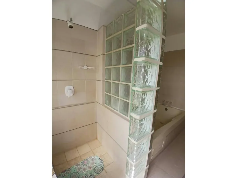 Alquilo apartamento 240m2 Los Dos Caminos 9856 - 20