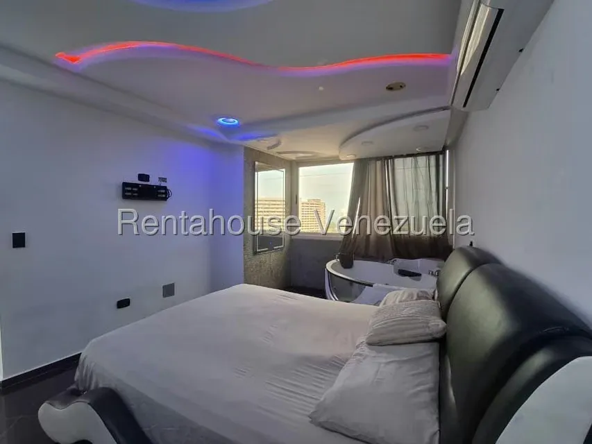 Apartamento (1 Nivel) en Venta en Porlamar, Nueva Esparta - 14