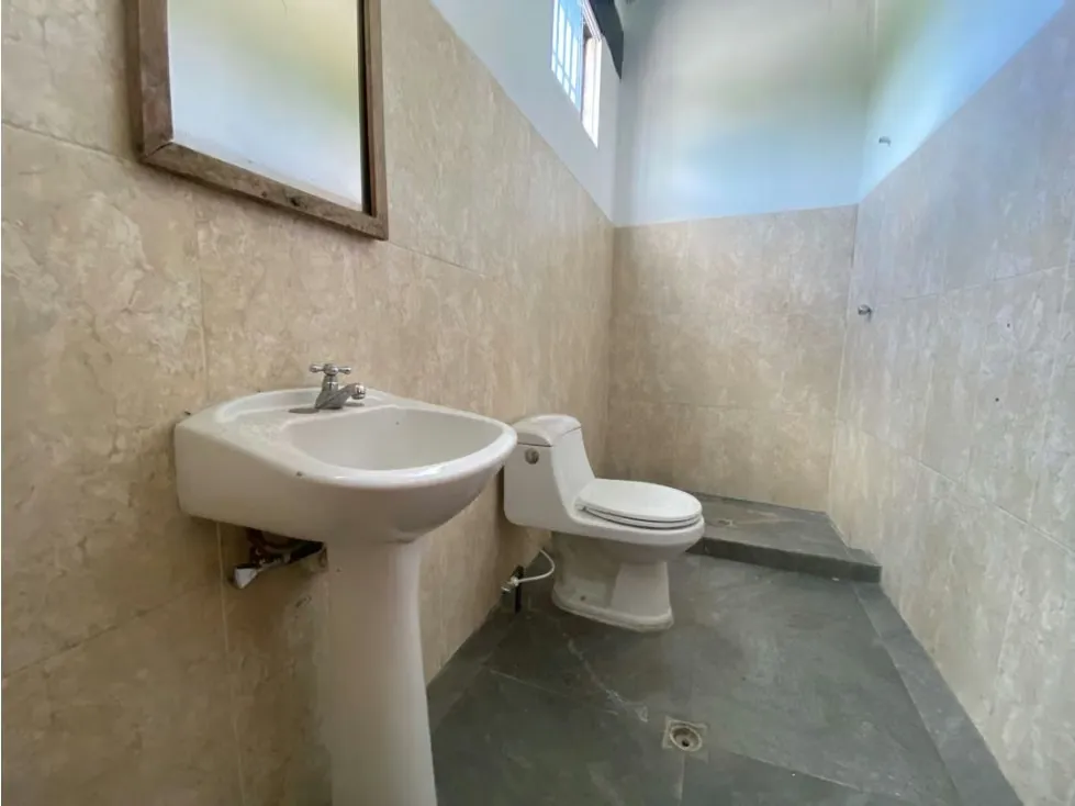 Piso Industrial duplex en alquiler Boleíta Sur de 440mts - 7