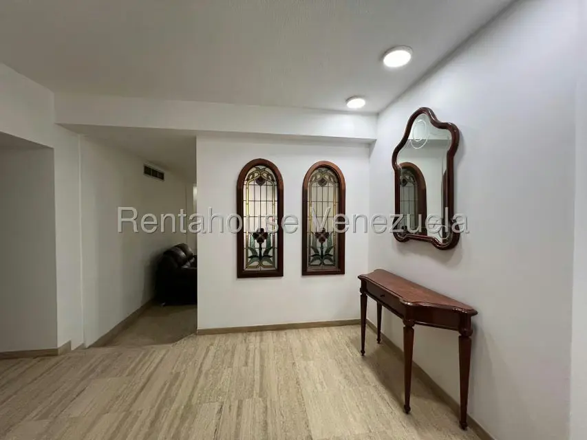 Apartamento (1 Nivel) en Venta en La Castellana, Distrito Metropolitano - 2