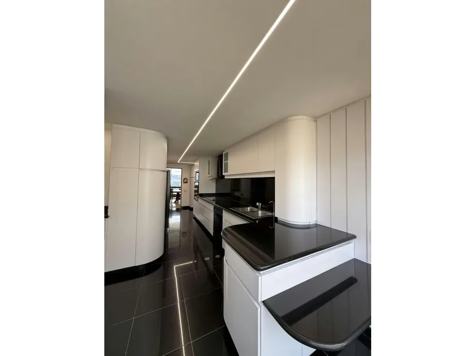 Alquilo apartamento 286m2 Valle Arriba 0863 - 11