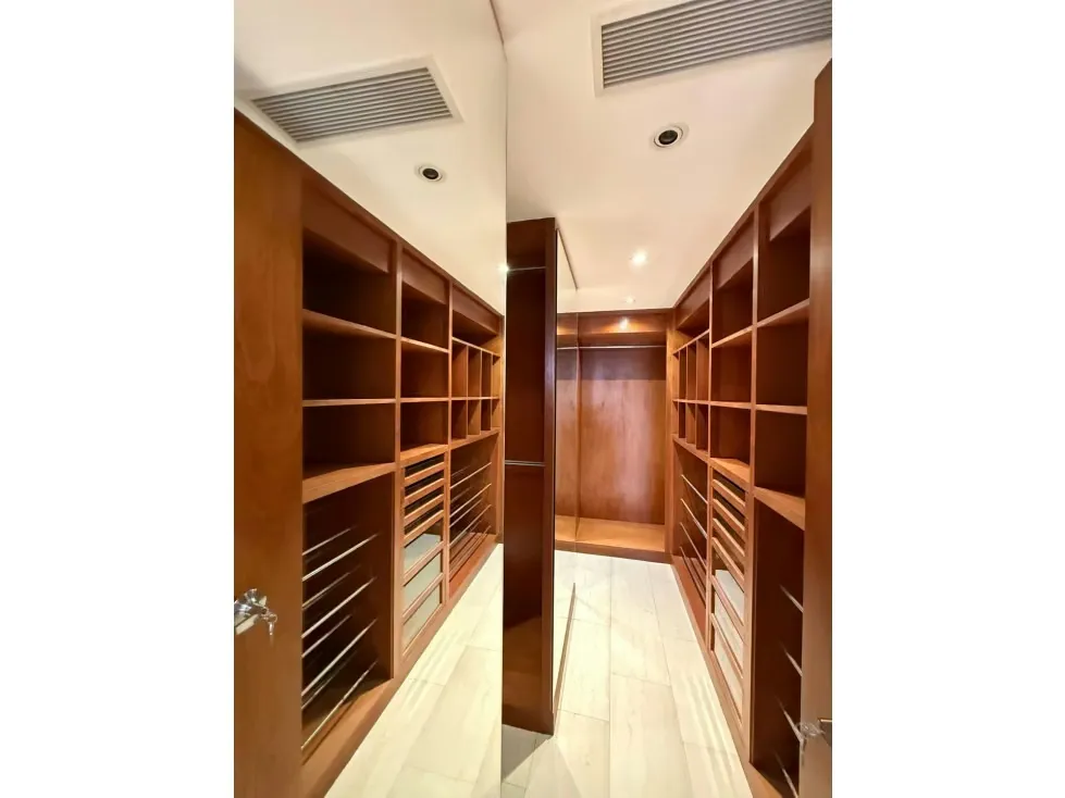 Alquilo apartamento 286m2 Valle Arriba 0863 - 16