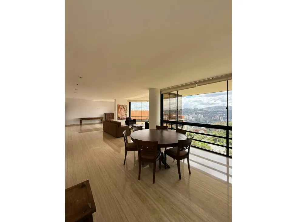 Alquilo apartamento 286m2 Valle Arriba 0863 - 3