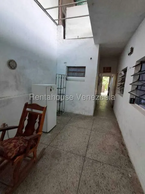 Casa (Duplex) en Venta en Guatire, Miranda - 8