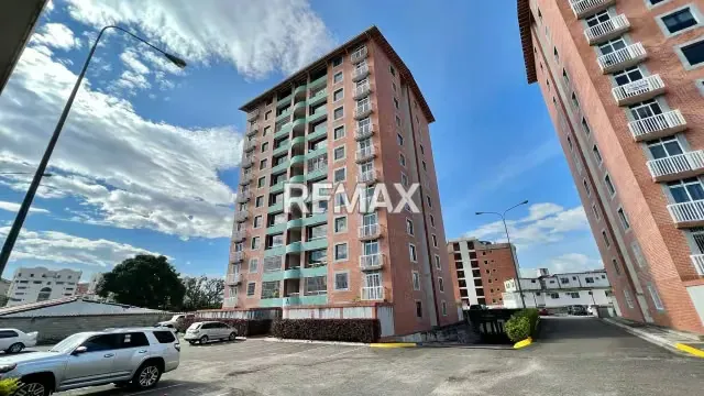 En ALQUILER Apartamento Amoblado y Equipado . Conjunto Residencial Terracota