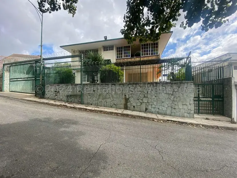 Casa (Multipes Niveles) en Venta en El Marques, Distrito Metropolitano