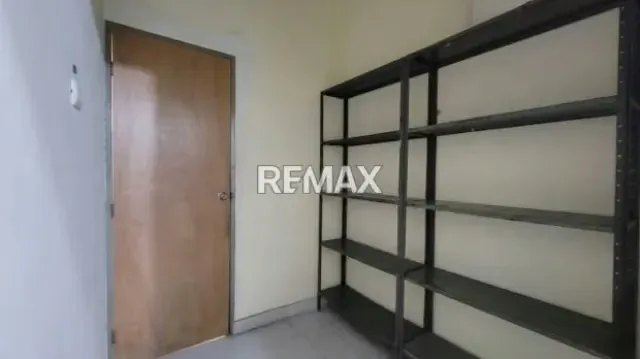 Se Vende Casa en el Límite Los Palos Grandes – Santa Eduvigis 668 mts - 10