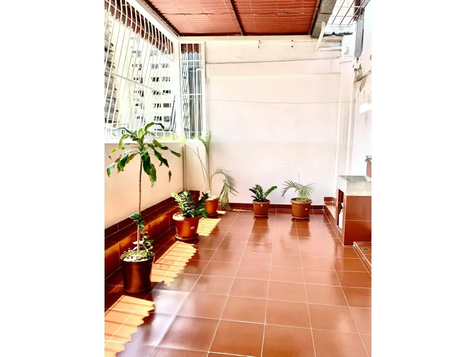 VENTA DE CASA (EDIFICIO) DE 3 NIVELES PQUIA SANTA ROSALIA (RD) - 16