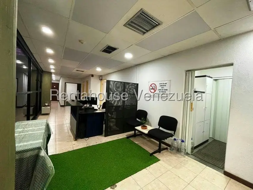 Local Comercial en Venta en Los Samanes, Distrito Metropolitano - 22