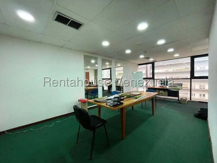 Local Comercial en Venta en Los Samanes, Distrito Metropolitano - 30