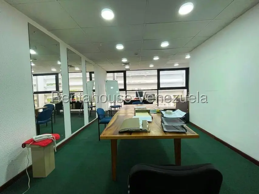 Local Comercial en Venta en Los Samanes, Distrito Metropolitano - 31