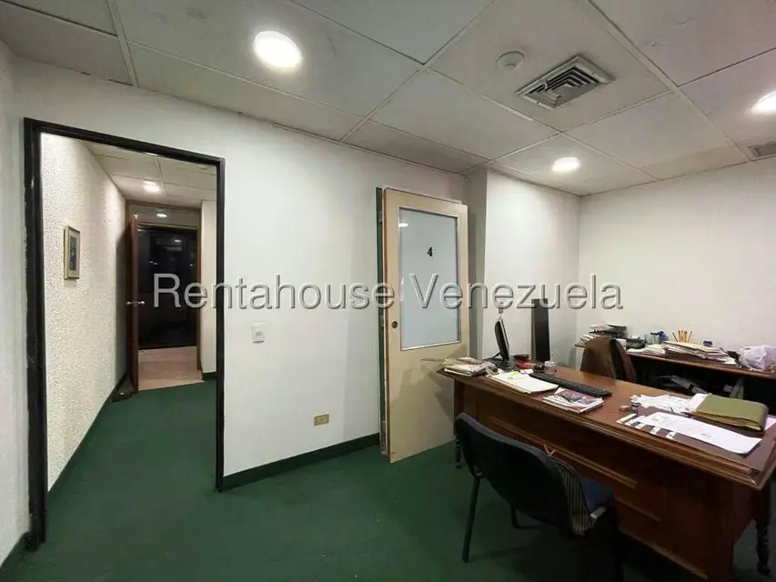Local Comercial en Venta en Los Samanes, Distrito Metropolitano - 43