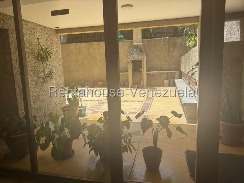 Apartamento (1 Nivel) en Alquiler en Chacao, Distrito Metropolitano - 21