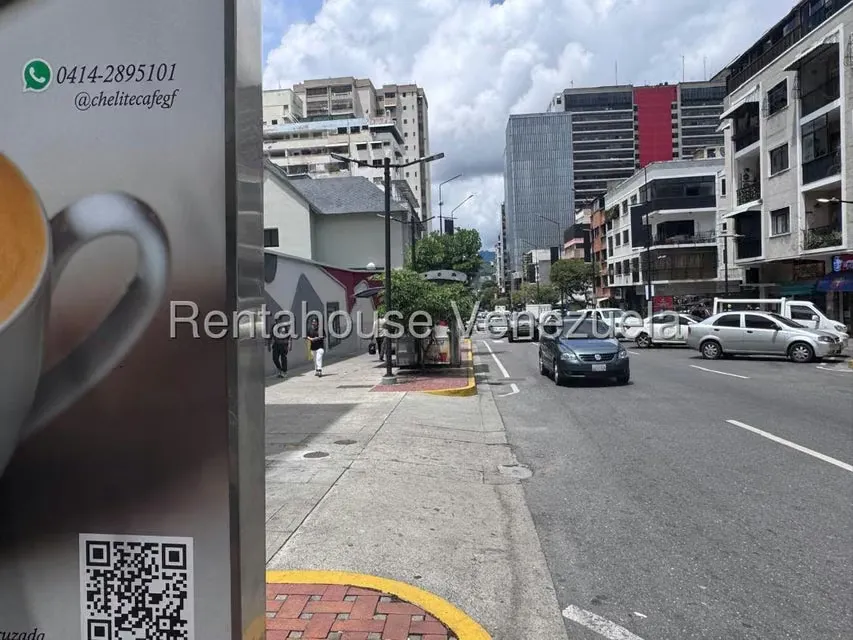 Apartamento (1 Nivel) en Alquiler en Chacao, Distrito Metropolitano - 25