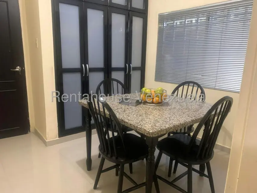 Townhouse (1 Nivel) en Alquiler en Campo Elias, Zulia - 12
