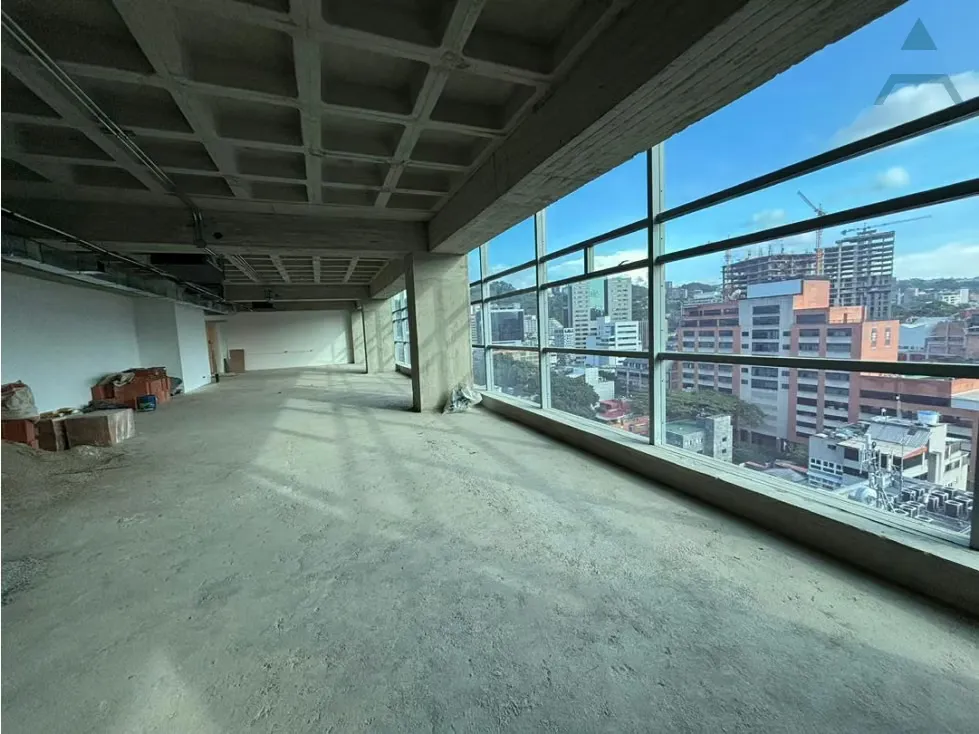 Se vende oficina 353m² Las Mercedes