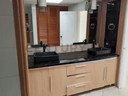 Vista 15