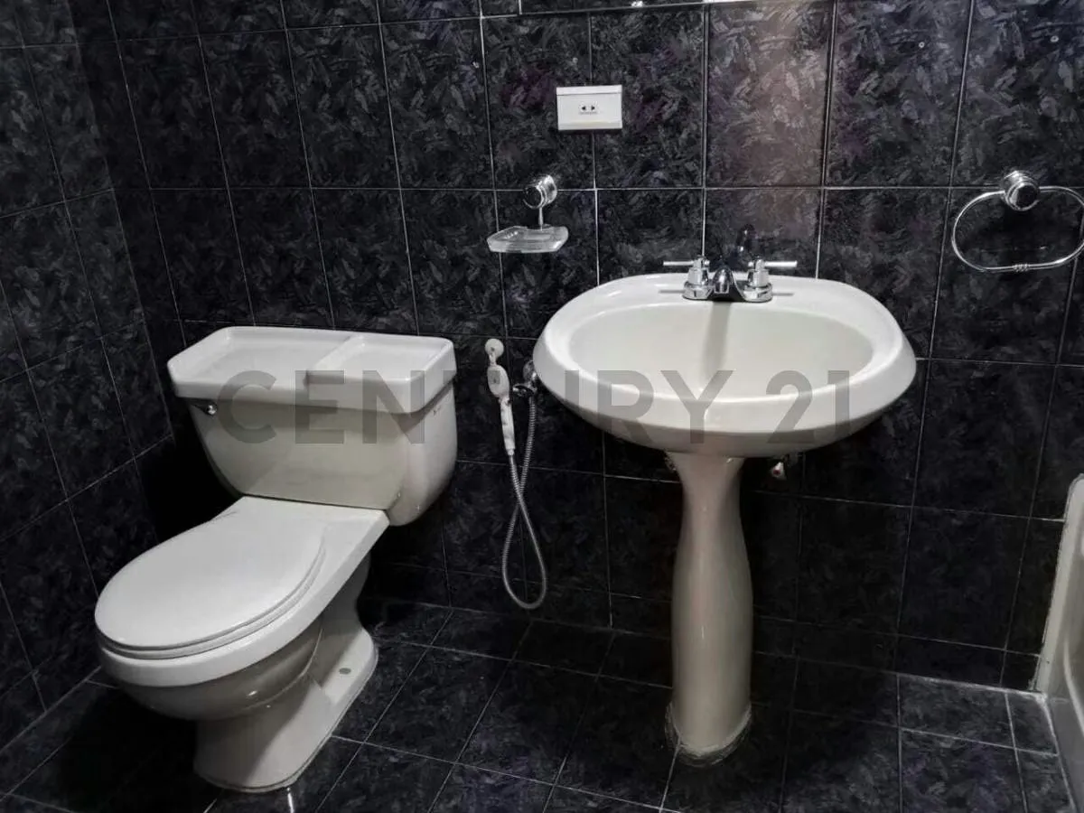 Hermoso PH en Alquiler en La Tahona 290mts Duplex - 18