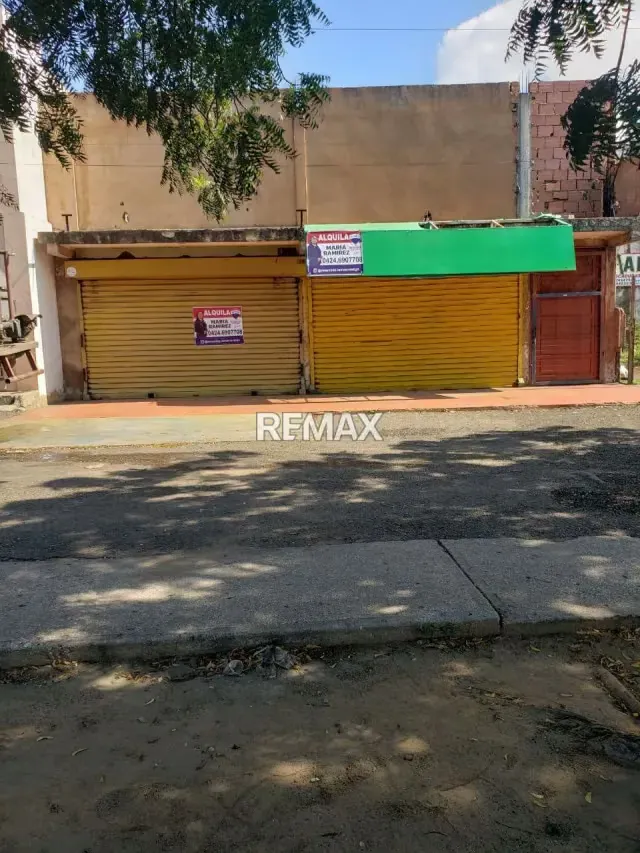 LOCAL COMERCIAL CIRCUNVALACION No. 2 Cumbres de Maracaibo.
