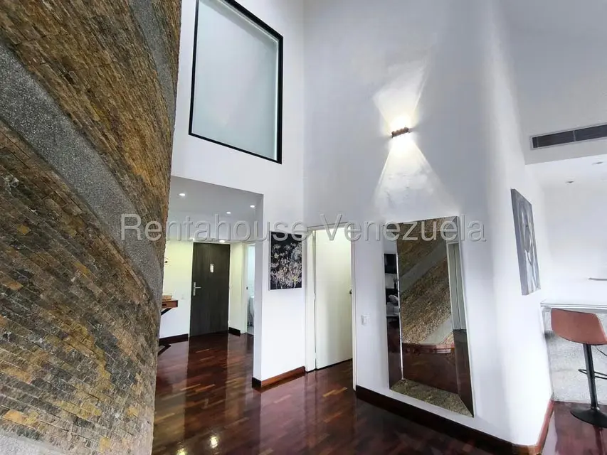 Apartamento (Duplex) en Alquiler en Santa Fe Norte, Distrito Metropolitano - 24