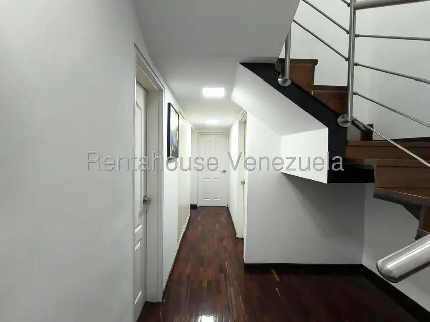 Apartamento (Duplex) en Alquiler en Santa Fe Norte, Distrito Metropolitano - 25