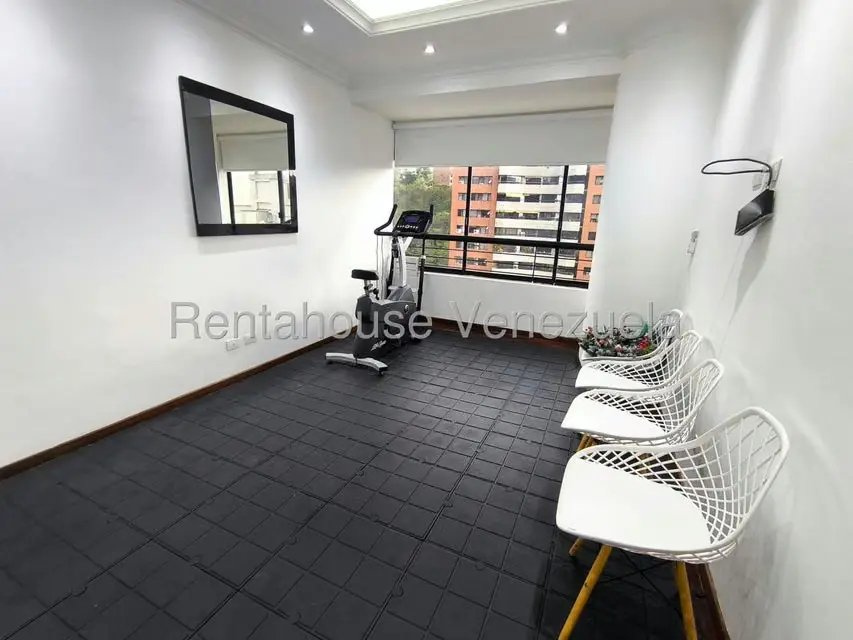Apartamento (Duplex) en Alquiler en Santa Fe Norte, Distrito Metropolitano - 30