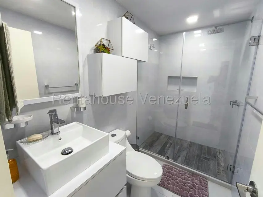 Apartamento (Duplex) en Alquiler en Santa Fe Norte, Distrito Metropolitano - 40