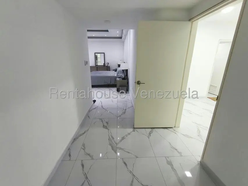 Apartamento (Duplex) en Alquiler en Santa Fe Norte, Distrito Metropolitano - 41