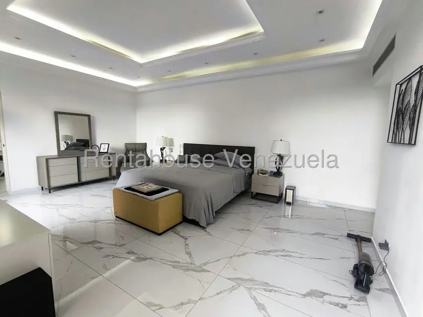 Apartamento (Duplex) en Alquiler en Santa Fe Norte, Distrito Metropolitano - 42