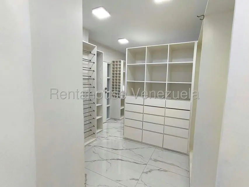 Apartamento (Duplex) en Alquiler en Santa Fe Norte, Distrito Metropolitano - 50