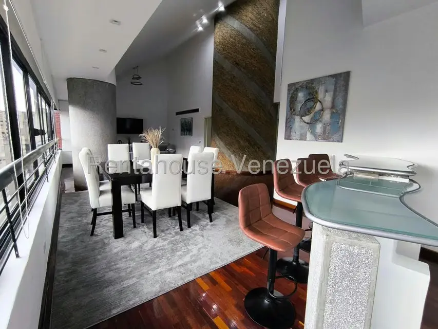 Apartamento (Duplex) en Alquiler en Santa Fe Norte, Distrito Metropolitano - 8