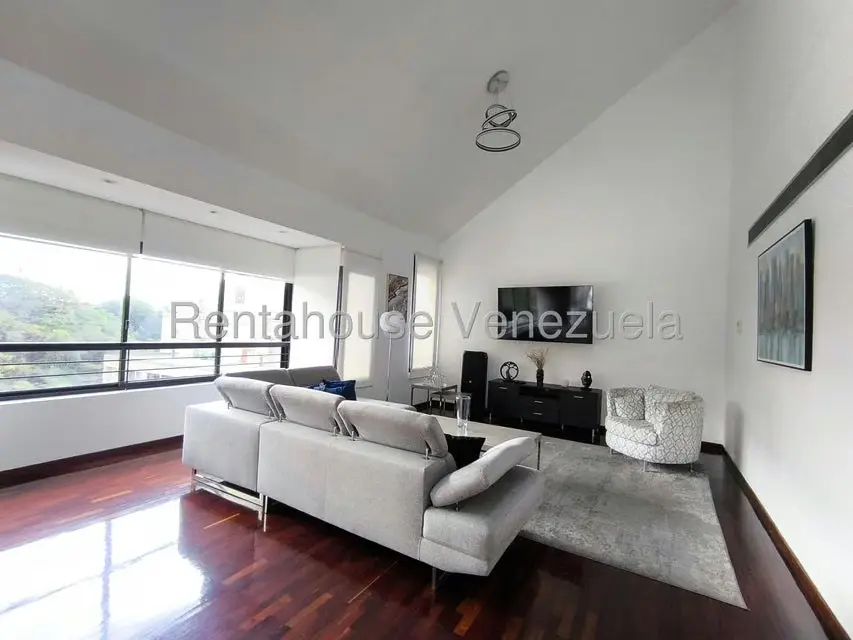 Apartamento (Duplex) en Alquiler en Santa Fe Norte, Distrito Metropolitano - 9