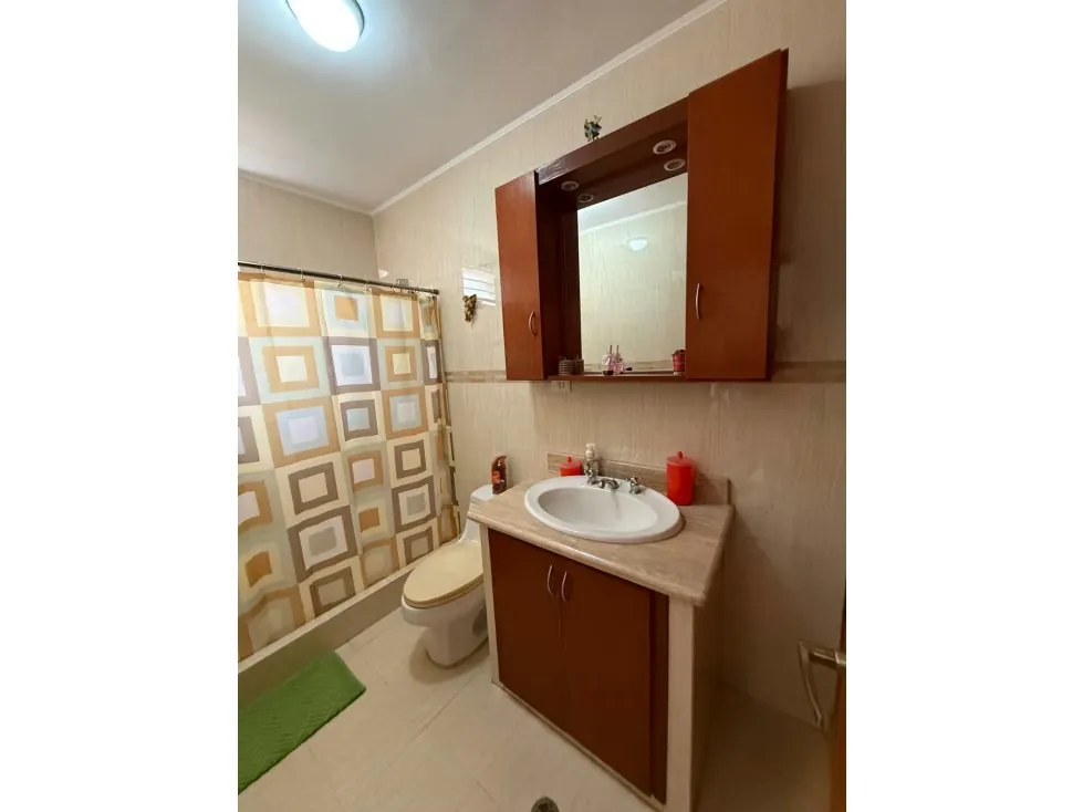 SE VENDE CASA EN LA TRINIDAD - 13