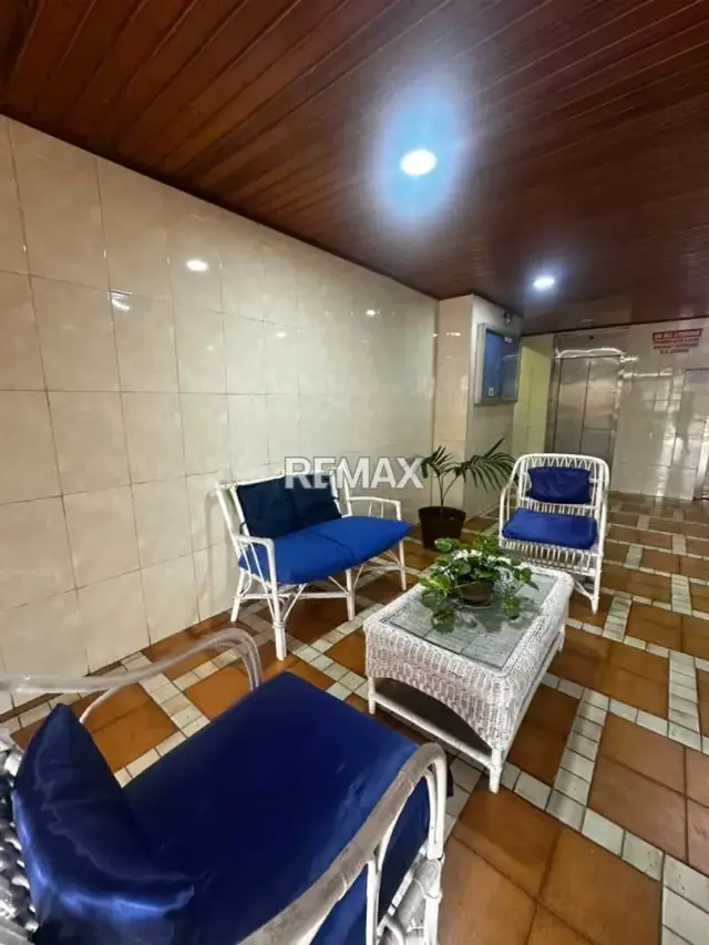 CÓMODO APARTAMENTO EN ALQUILER – EDIF. RESIDENCIAS RIALTO