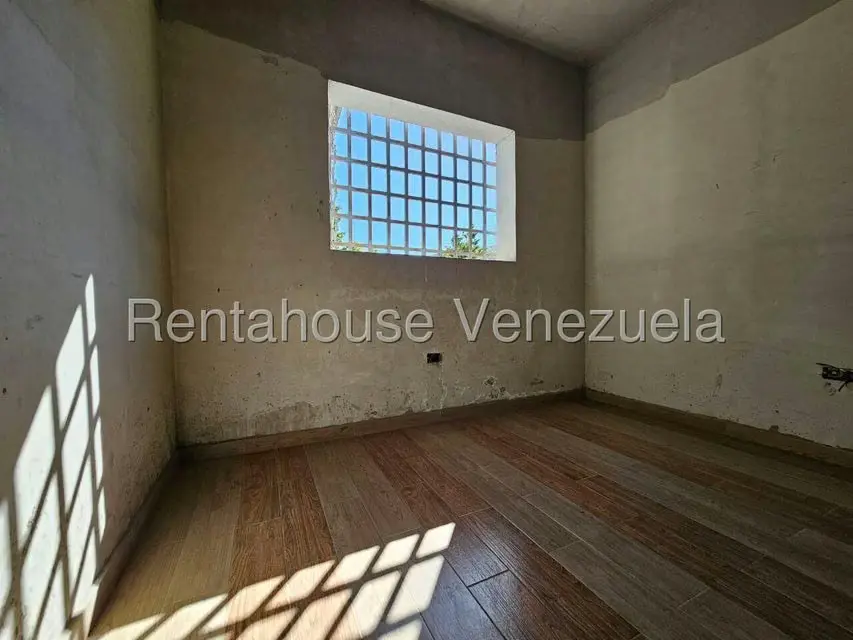 Casa (1 Nivel) en Venta en Mampote, Miranda - 15