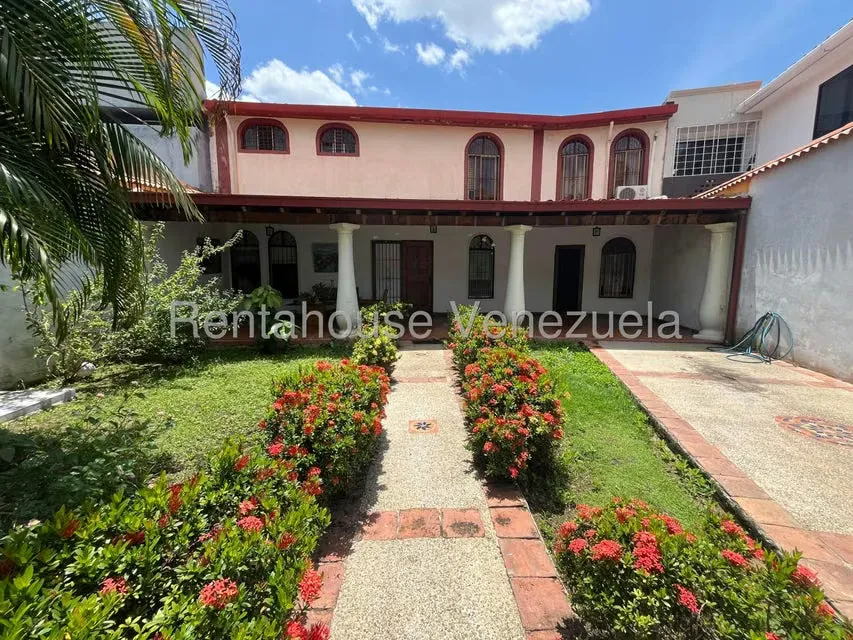 Casa (Duplex) en Venta en El Bosque, Carabobo