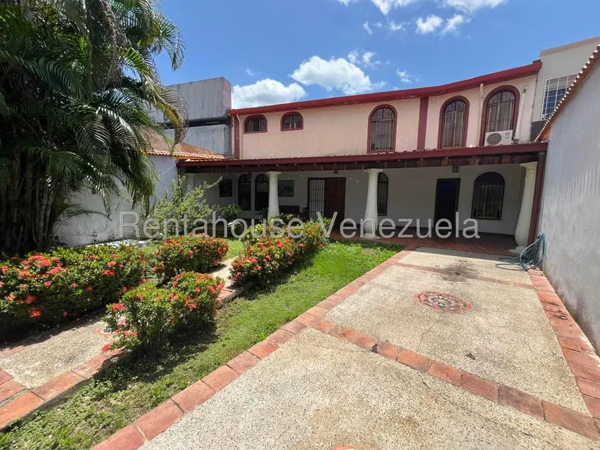 Casa (Duplex) en Venta en El Bosque, Carabobo - 2