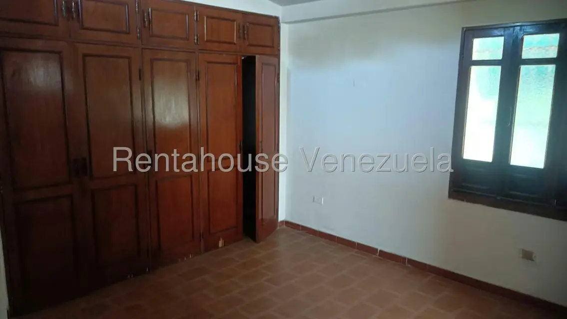 Casa (Duplex) en Venta en La Trigaleña, Carabobo - 18