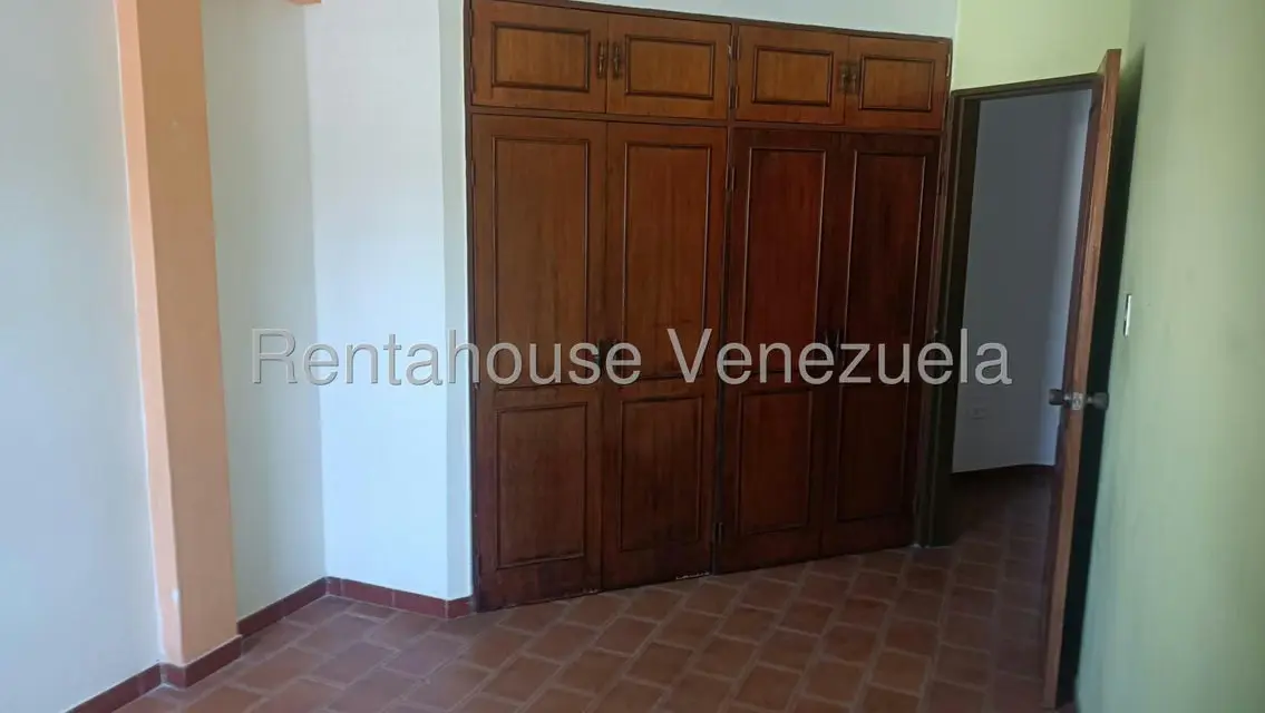 Casa (Duplex) en Venta en La Trigaleña, Carabobo - 21