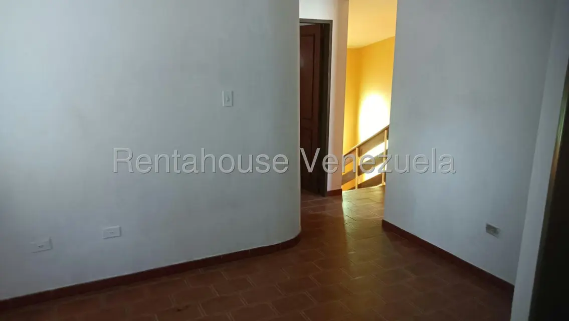 Casa (Duplex) en Venta en La Trigaleña, Carabobo - 22