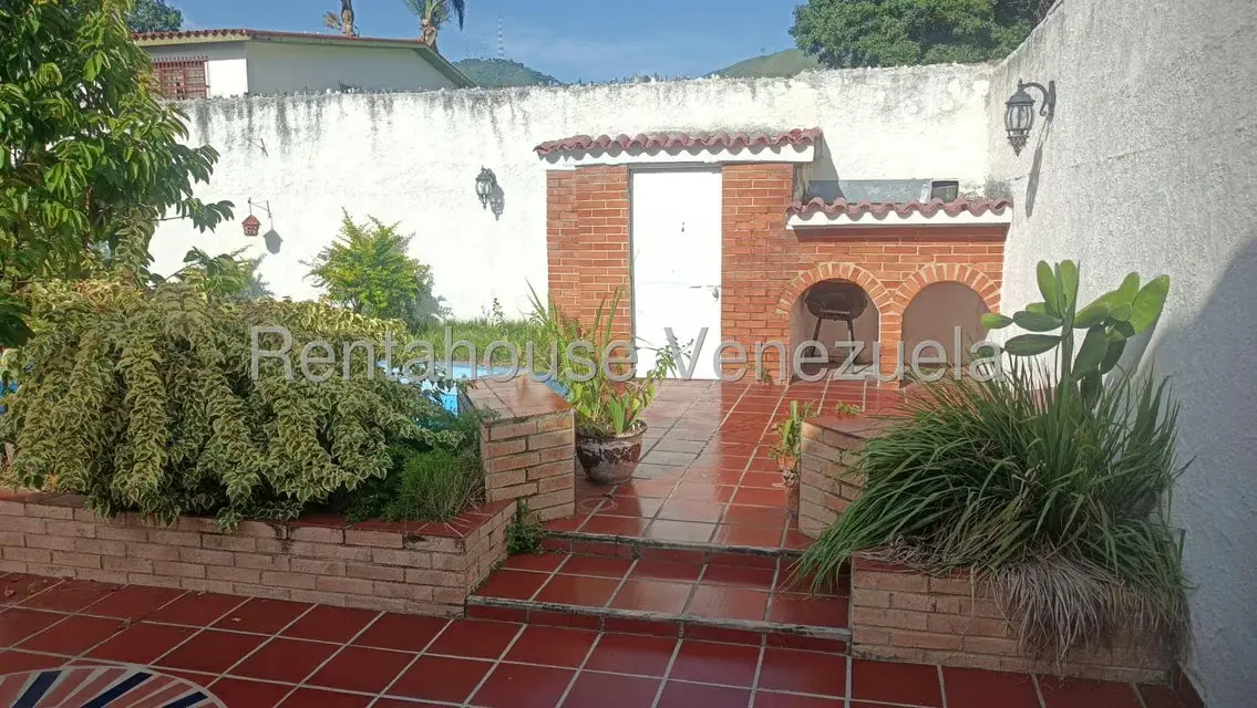 Casa (Duplex) en Venta en La Trigaleña, Carabobo - 28