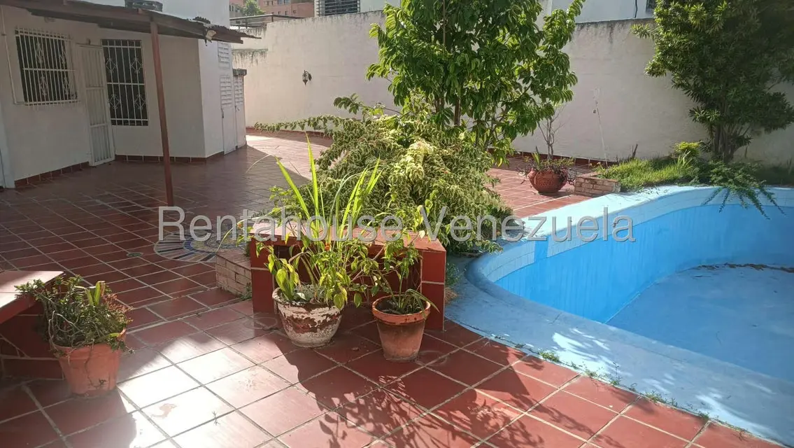 Casa (Duplex) en Venta en La Trigaleña, Carabobo - 30
