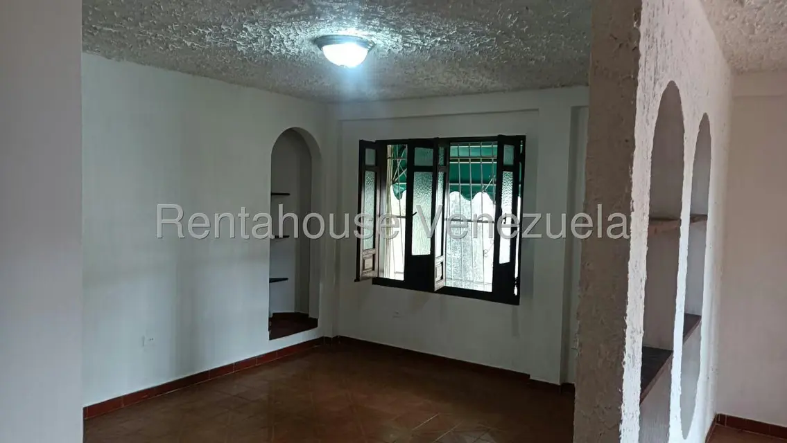 Casa (Duplex) en Venta en La Trigaleña, Carabobo - 4