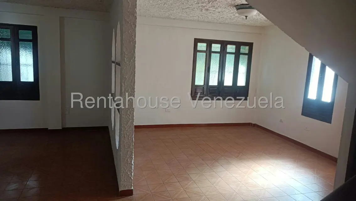 Casa (Duplex) en Venta en La Trigaleña, Carabobo - 7
