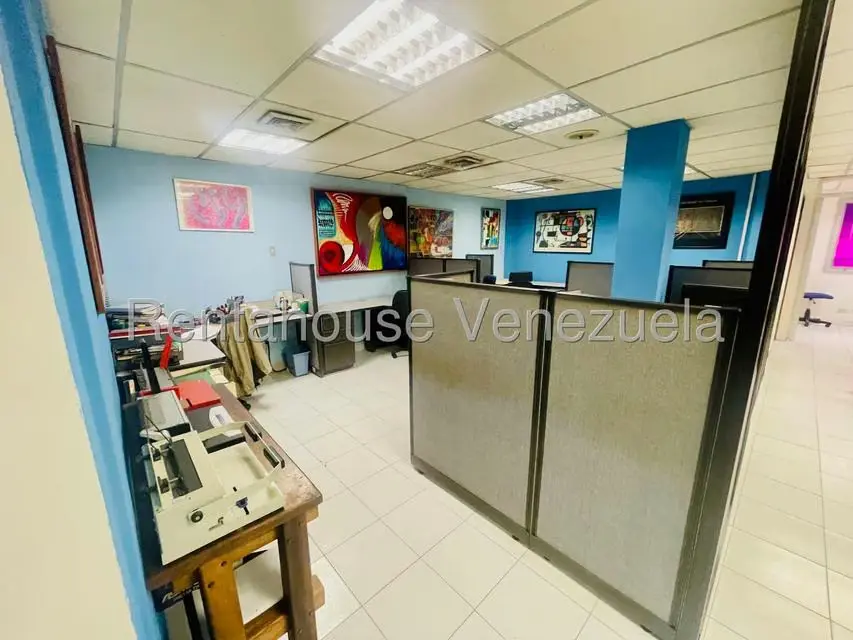 Edificio en Venta en Parroquia La Candelaria, Distrito Metropolitano - 11