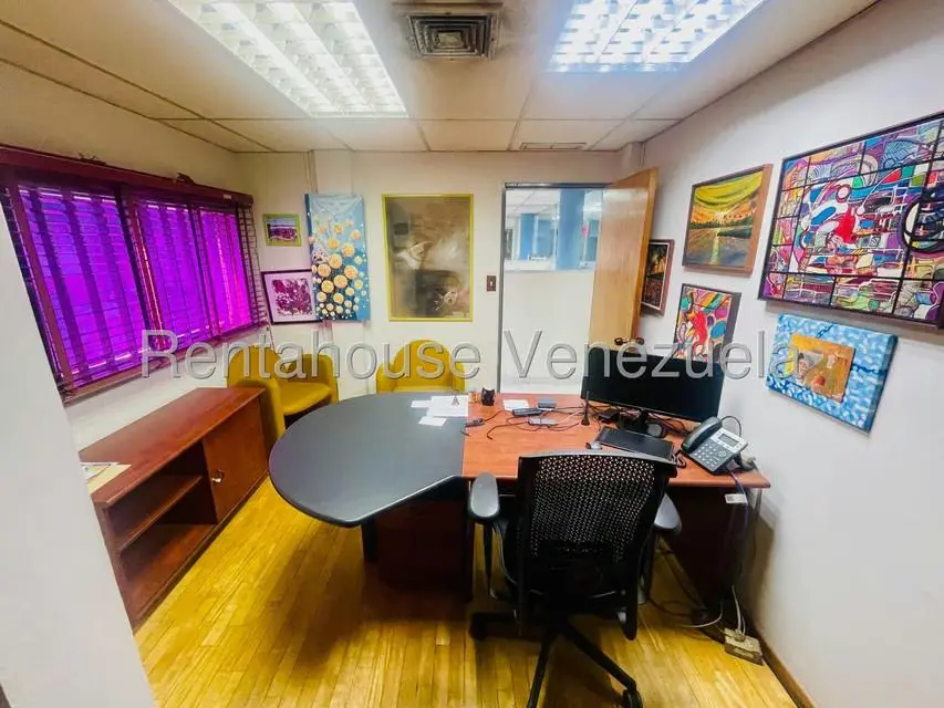 Edificio en Venta en Parroquia La Candelaria, Distrito Metropolitano - 16