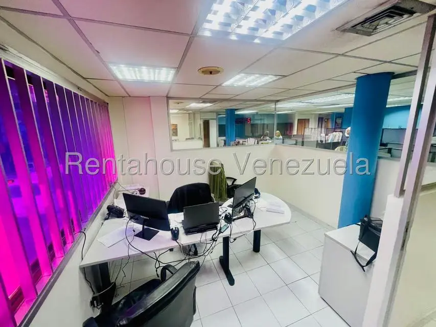 Edificio en Venta en Parroquia La Candelaria, Distrito Metropolitano - 17