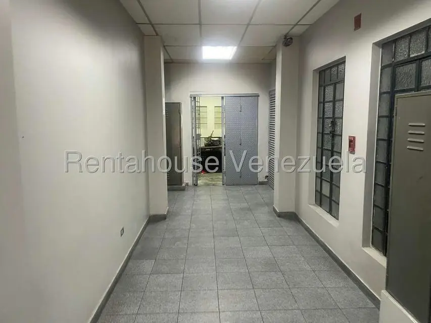 Edificio en Venta en Parroquia La Candelaria, Distrito Metropolitano - 2