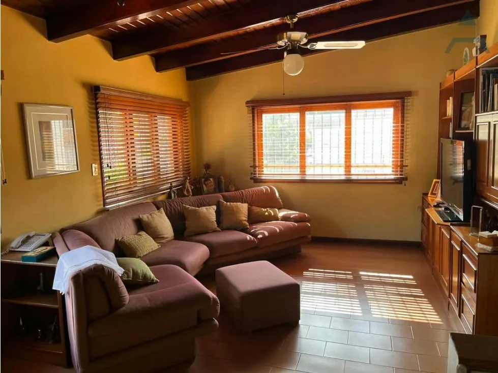 Se vende casa 859m² 3h+s/4b+s/4p Sebucan - 14
